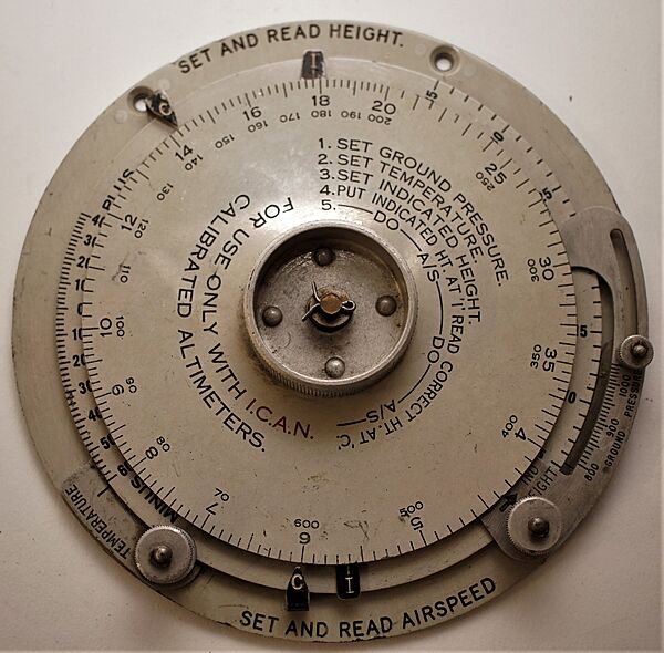 RAF Height and Airspeed Computor Mk II - Click for the bigger picture