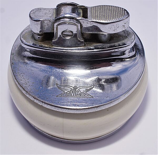 Avro Aircraft Table Lighter - Click for the bigger picture