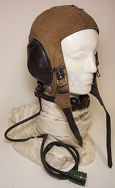 Luftwaffe LKp S101 Summer Flying Helmet - Click for the bigger picture