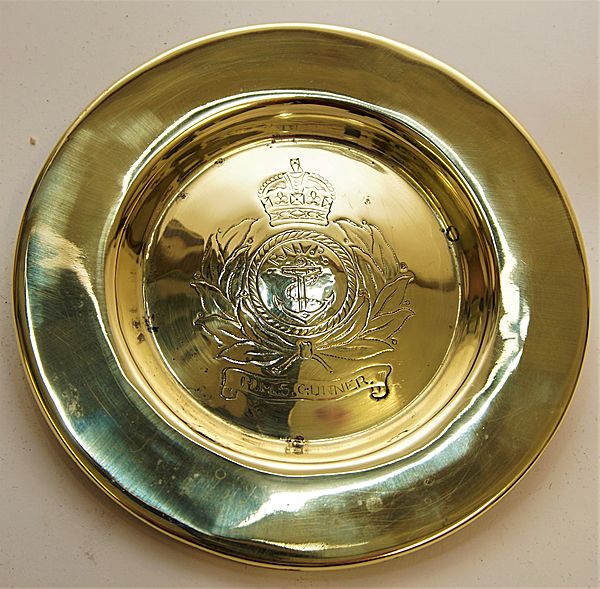 HMS Gunner R.N.V.R. Brass Tray - Click for the bigger picture