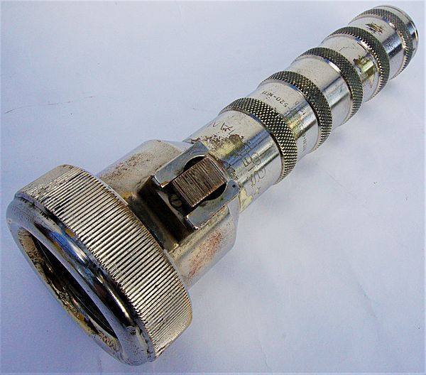 Siebe Gorman Admiralty Issue Diving Torch NSN-6230.99-520-1611 - Click for the bigger picture